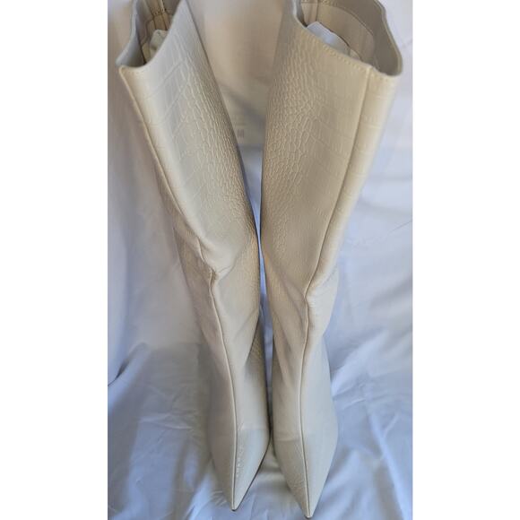 Steve Madden Women's Lavan Kitten-Heel Dress Boots - Picture 5 of 7